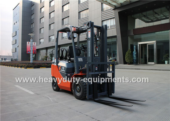 الصين 2065cc LPG Industrial Forklift Truck 32 Kw Rated Output Wide View Mast المزود