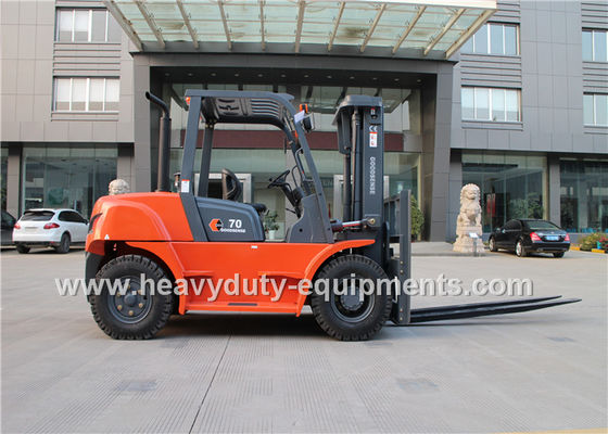 الصين 7000kg Industrial Forklift Truck CHAOCHAI Engine 600mm Load centre المزود