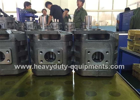 الصين Hydraulic pump 4120002513 for SDLG wheel loader LG 953 with warranty المزود
