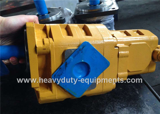 الصين Hydraulic pump 803004063 for XCMG wheel loader ZL50G with warranty المزود