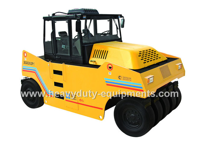 Pneumatic Road Roller XG6262P 26 T with air conditioner cabin and 29500kg weight