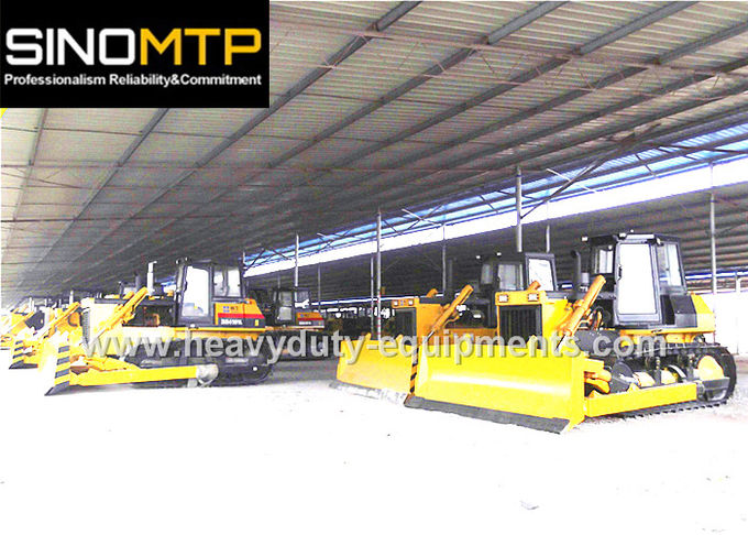 XGMA bulldozer with 19200kg operating weight , U-blade , 3-stage air cleaning